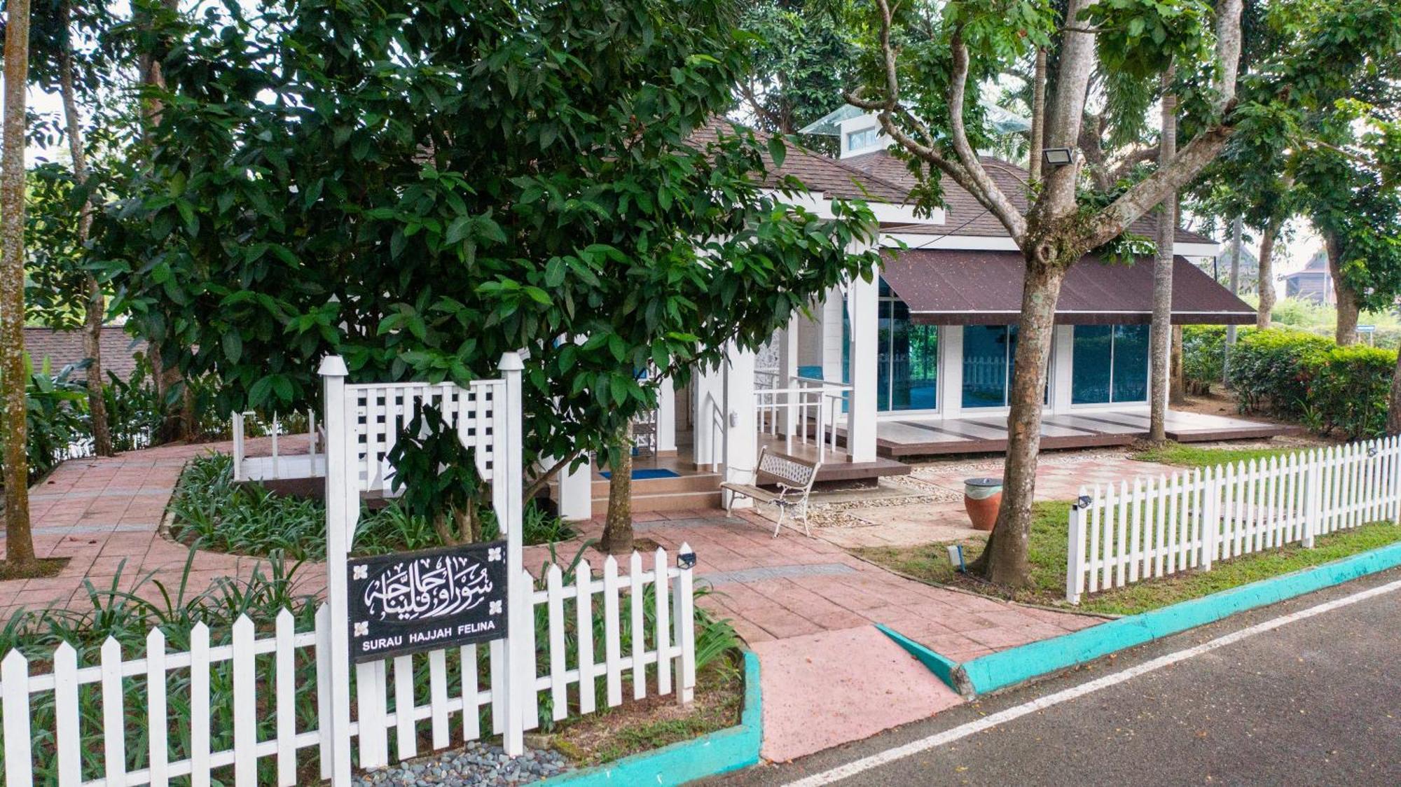 Ombak Villa Langkawi Pantai Cenang  Ngoại thất bức ảnh